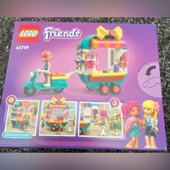 2 Lego Friends Sets Mobile Fashion Boutique and Pony Washing Stable 41696 41719 - Picture 6 of 8
